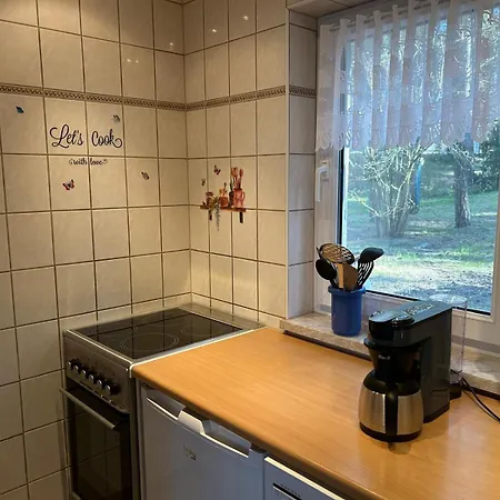 Stefanie Nyaraló Plodda